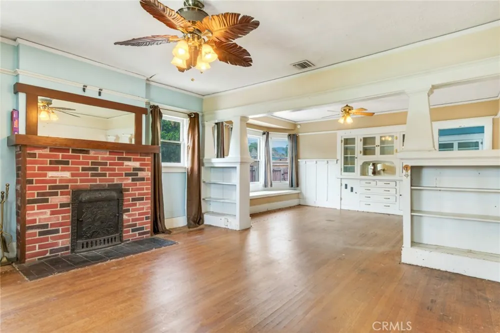 624 S Victoria Corona, CA 92879