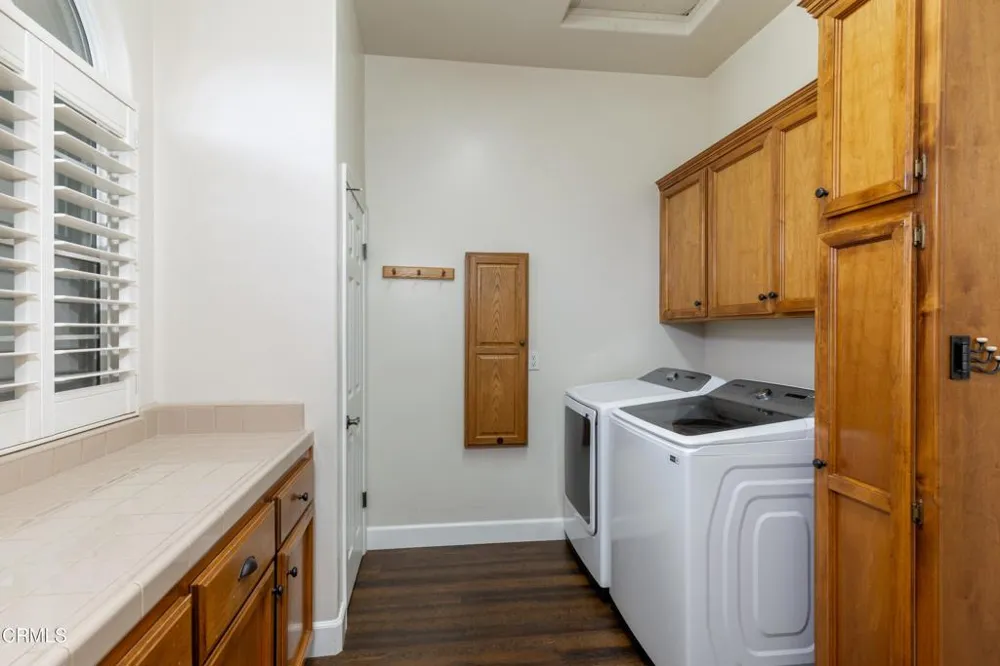 10503 Hinderhill Drive Bakersfield, CA 93312