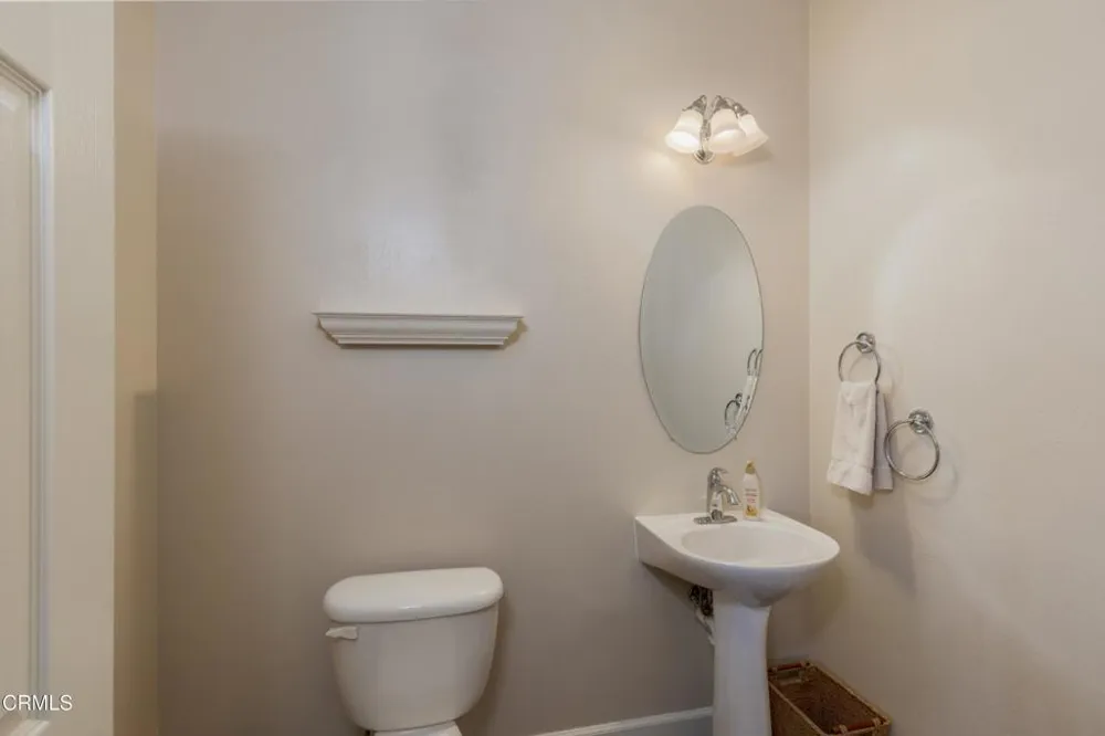 10503 Hinderhill Drive Bakersfield, CA 93312