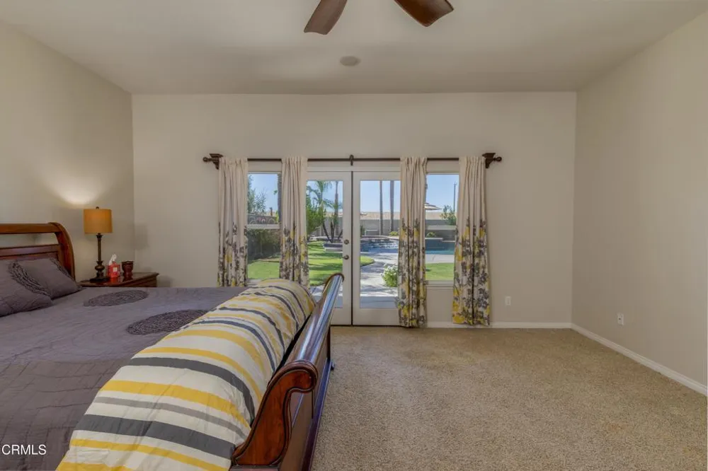 10503 Hinderhill Drive Bakersfield, CA 93312