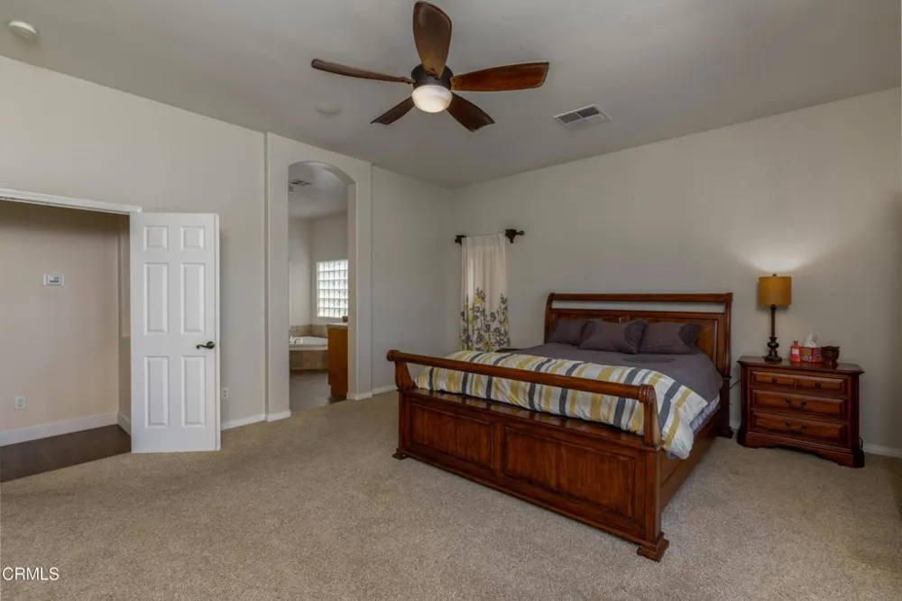 10503 Hinderhill Drive Bakersfield, CA 93312