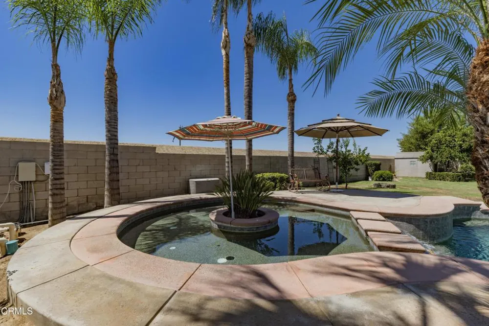 10503 Hinderhill Drive Bakersfield, CA 93312