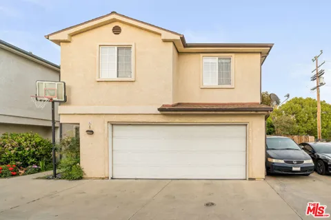 9155 Cedros Avenue #1