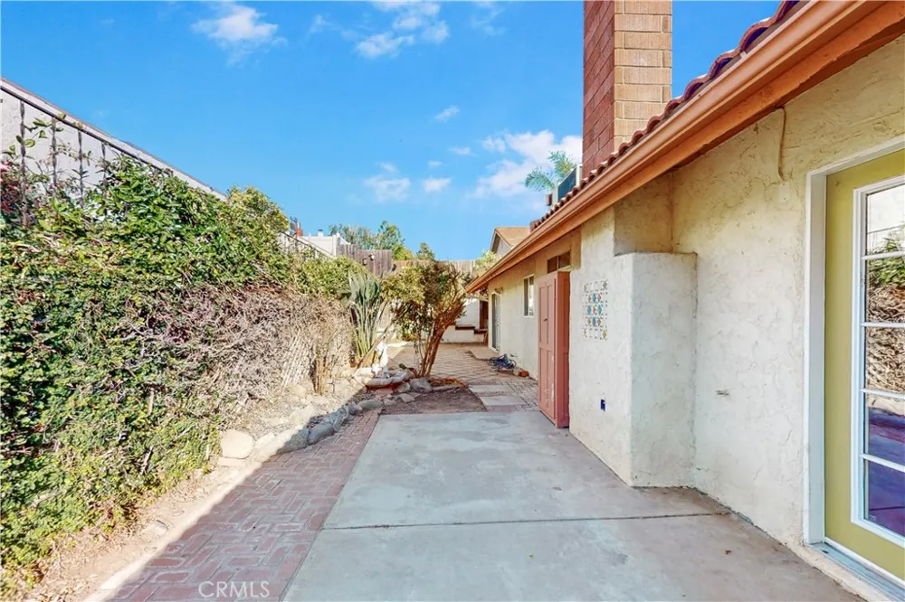 13489 Village Road Yucaipa, CA 92399