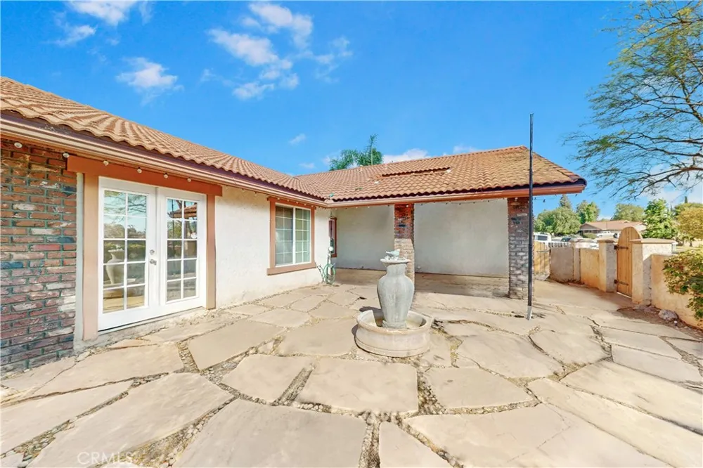 13489 Village Road Yucaipa, CA 92399