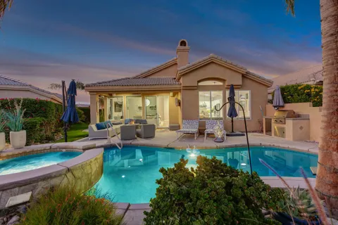 67361 Laguna Drive