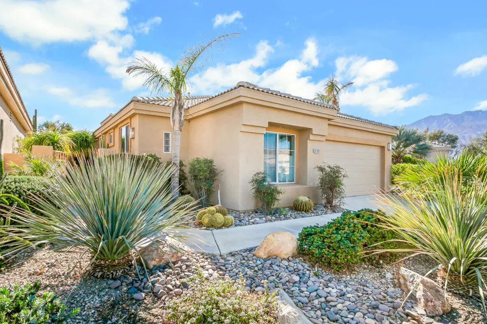 67361 Laguna Drive Cathedral City, CA 92234