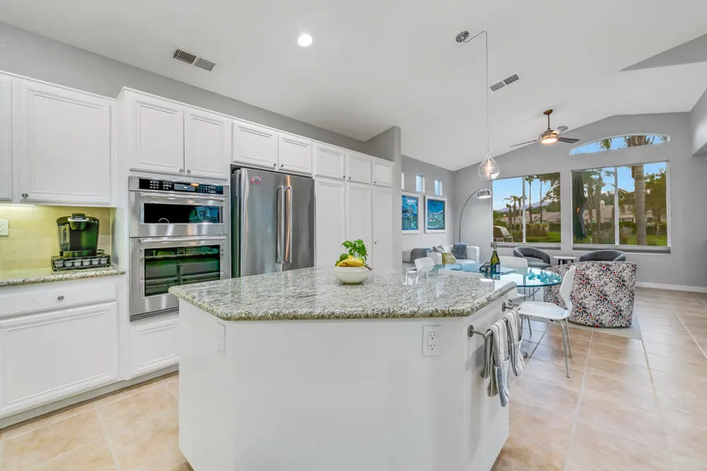 67361 Laguna Drive Cathedral City, CA 92234