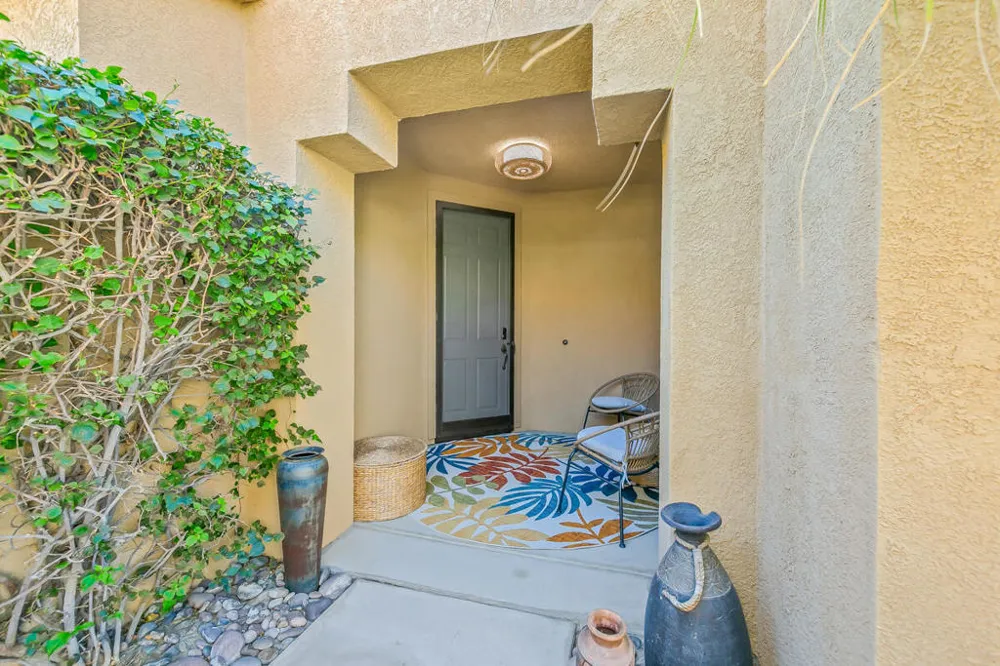 67361 Laguna Drive Cathedral City, CA 92234