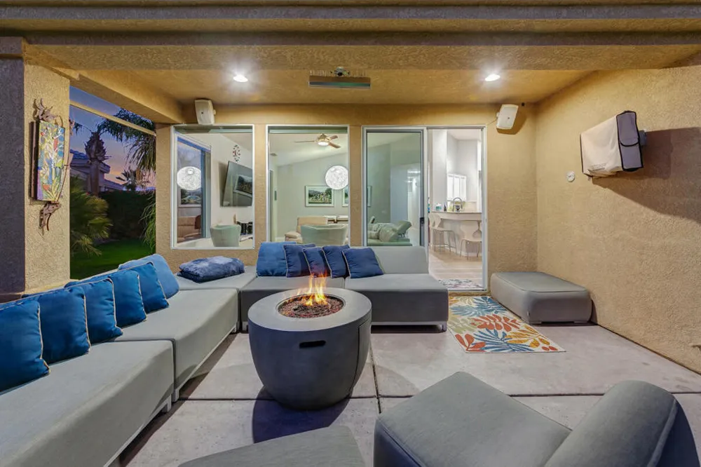 67361 Laguna Drive Cathedral City, CA 92234