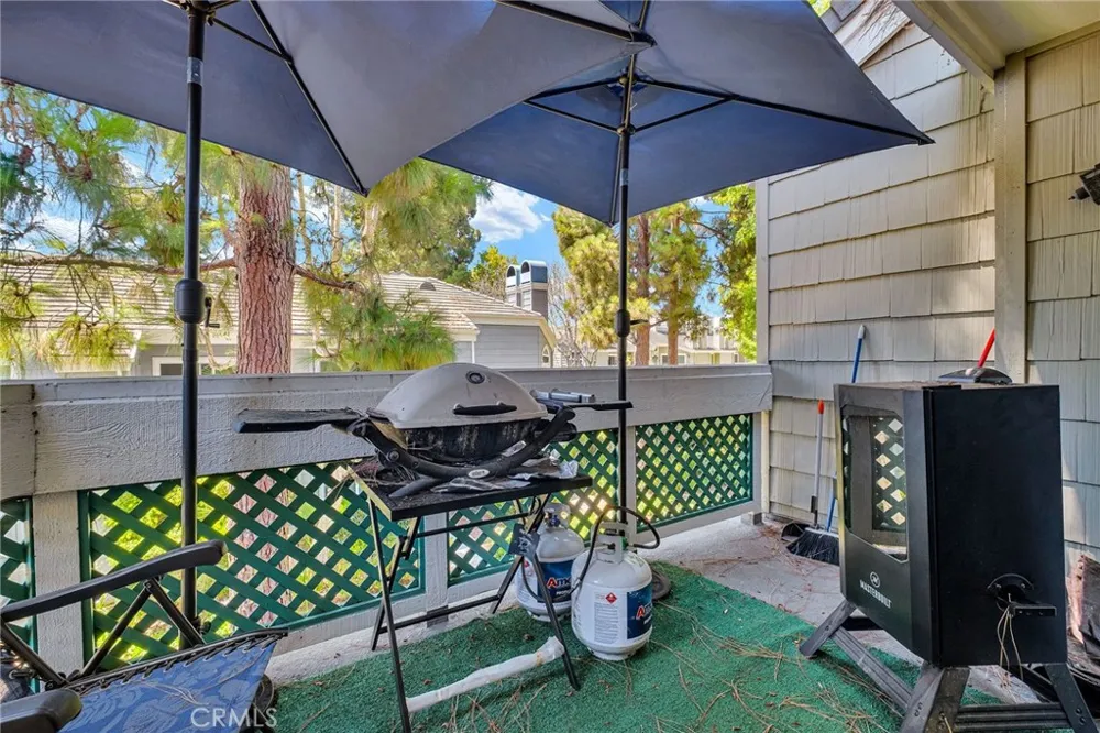 7402 Yellowtail Drive #201 Huntington Beach, CA 92648