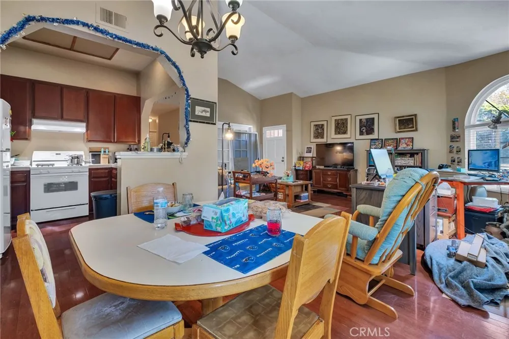 7402 Yellowtail Drive #201 Huntington Beach, CA 92648