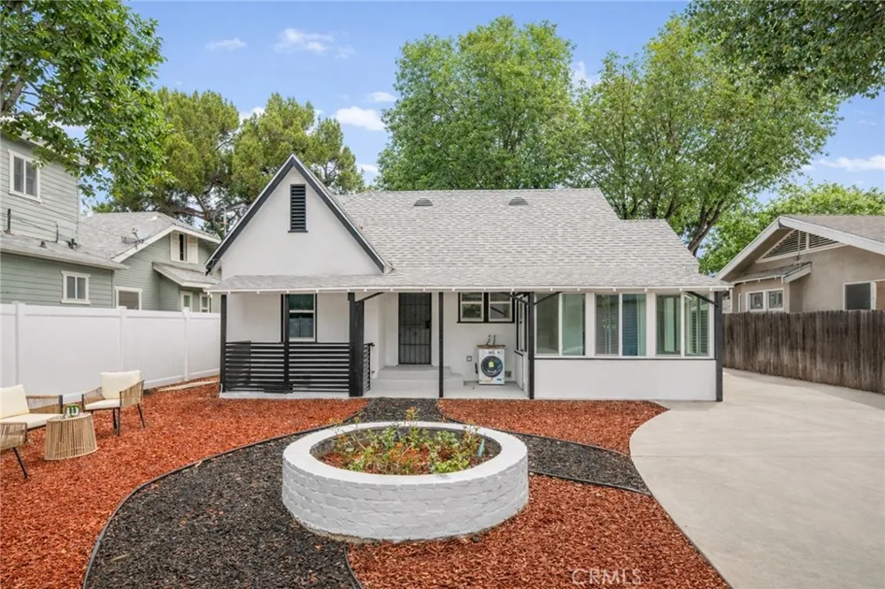 612 King Street Monrovia, CA 91006
