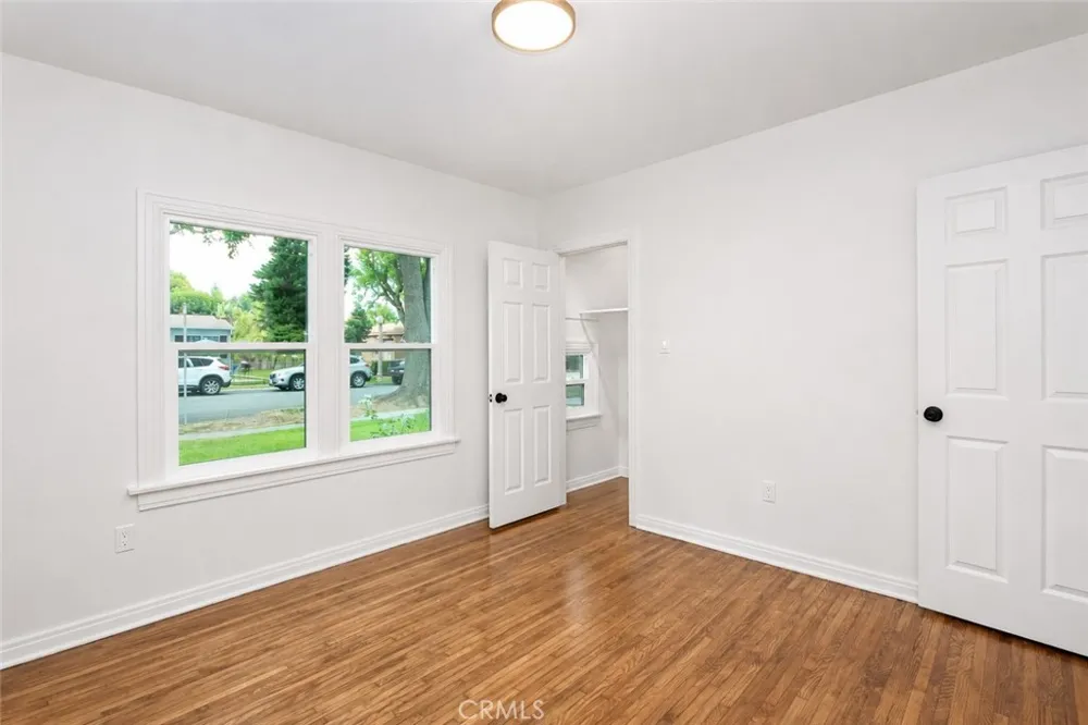 612 King Street Monrovia, CA 91006