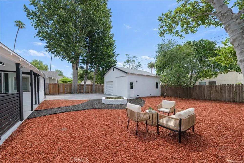 612 King Street Monrovia, CA 91006