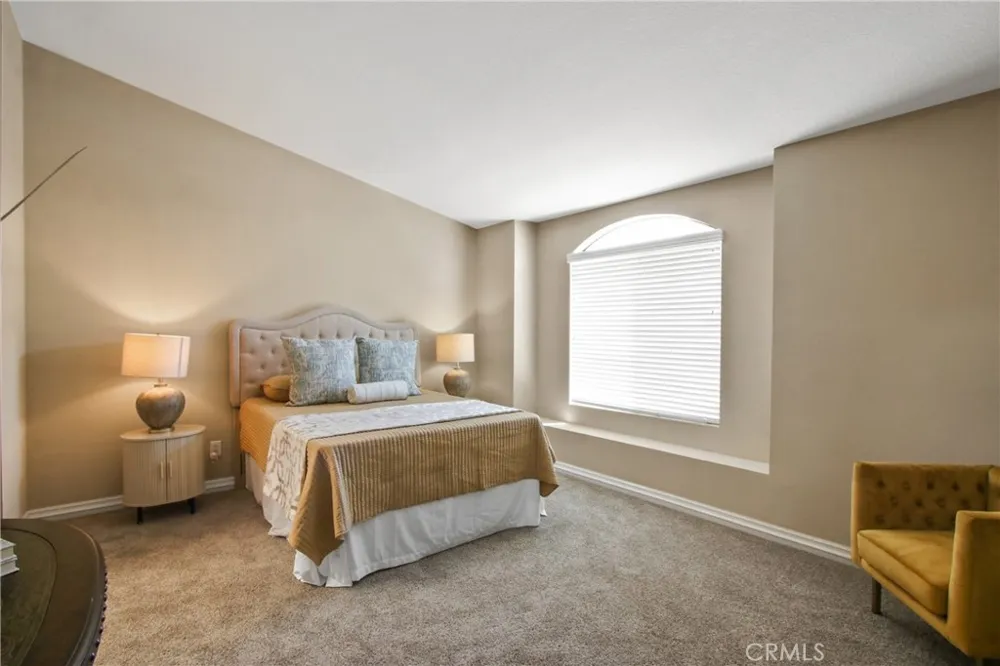 904 Turner #17 Ontario, CA 91764