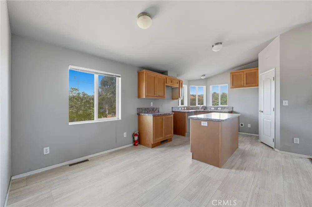 9534 Copsey Creek Way Lower Lake, CA 95457