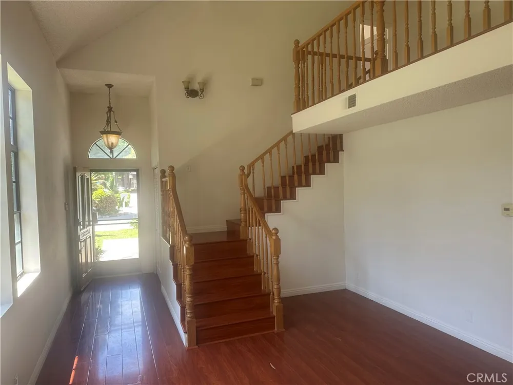 806 Alta Monrovia, CA 91016