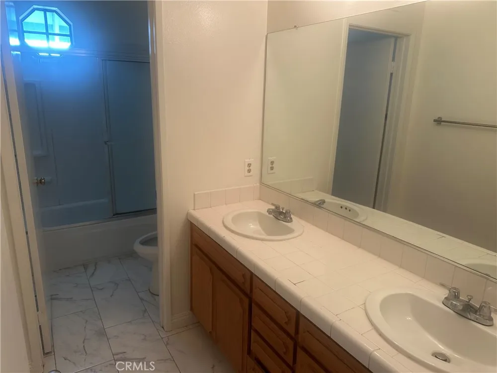 806 Alta Monrovia, CA 91016