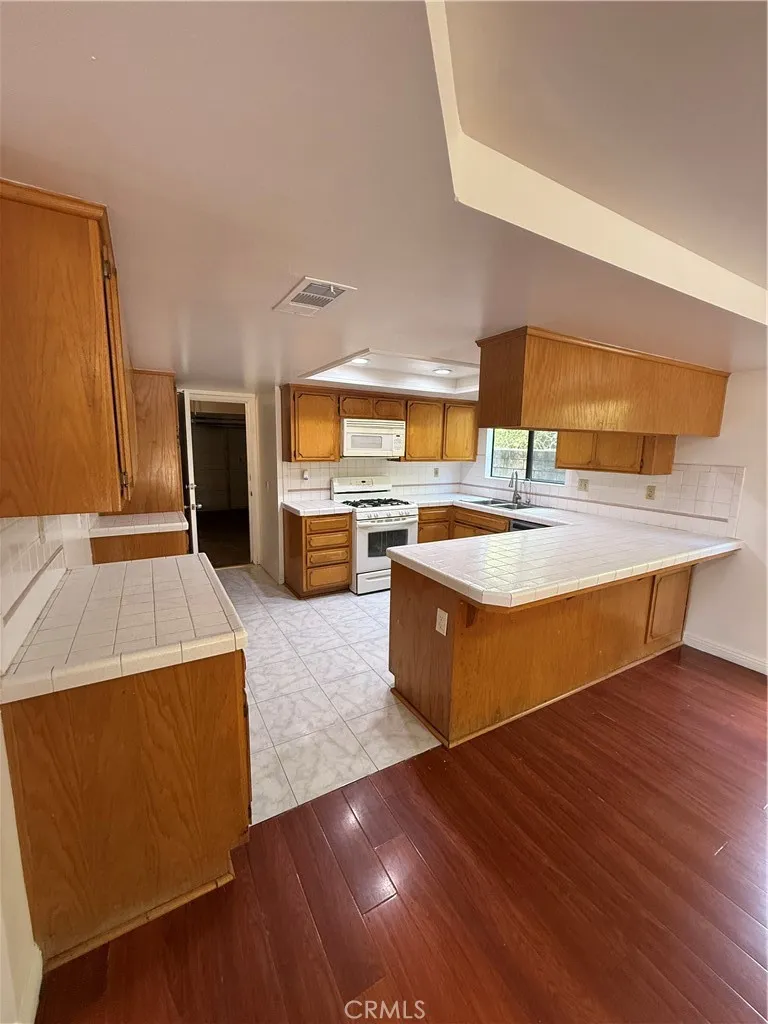 806 Alta Monrovia, CA 91016
