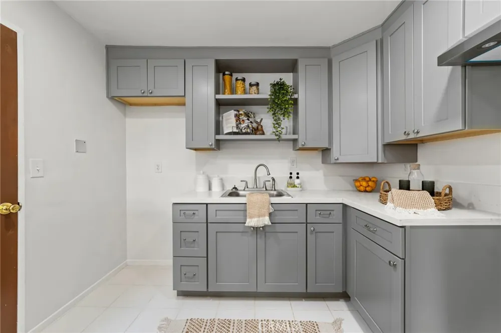 308 Pasadena Avenue Azusa, CA 91702