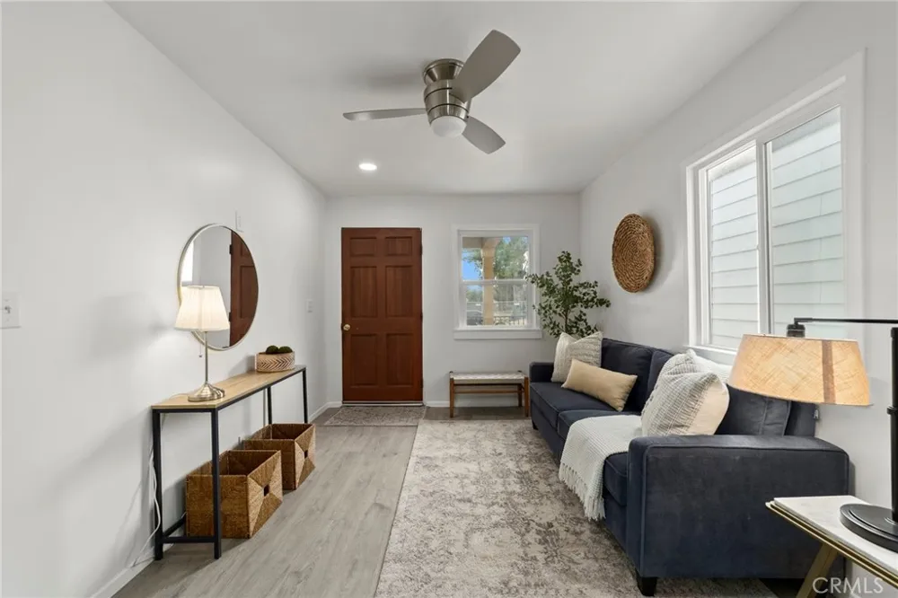 308 Pasadena Avenue Azusa, CA 91702