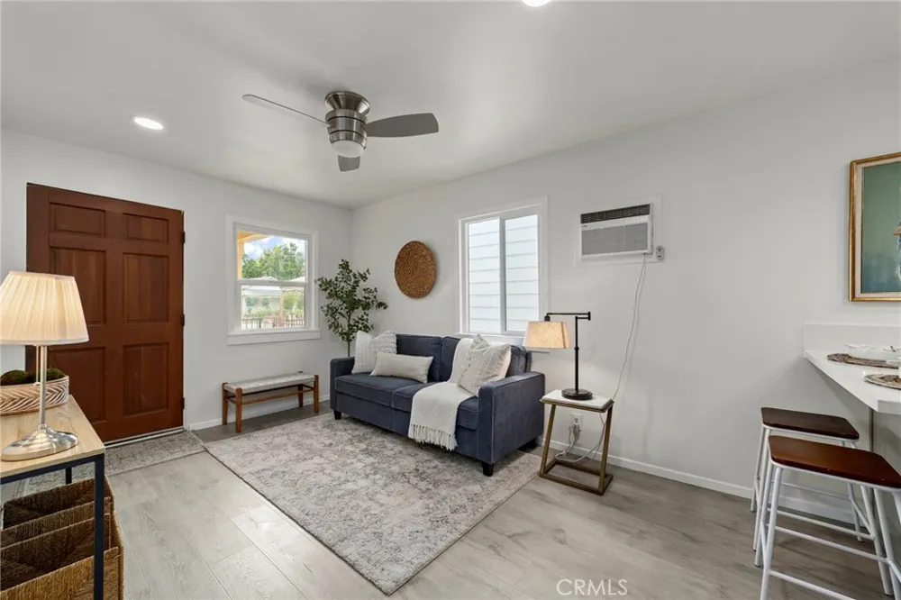 308 Pasadena Avenue Azusa, CA 91702