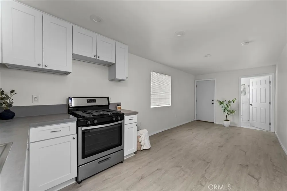 308 Pasadena Avenue Azusa, CA 91702
