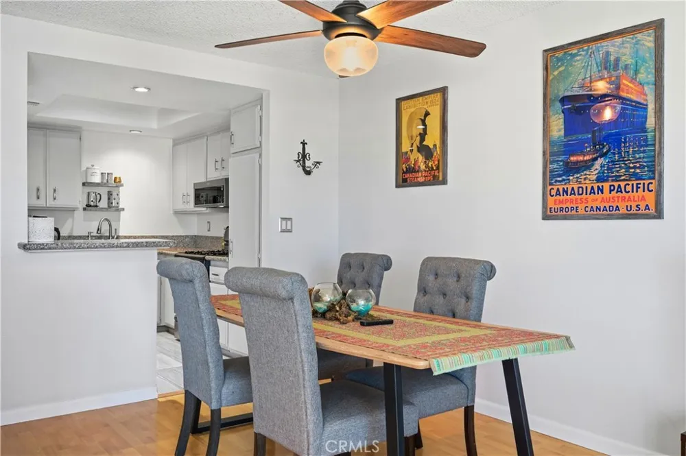 15607 Crestview #85 Los Angeles, CA 91344