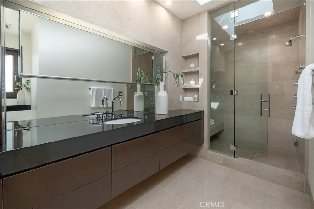 9 Sailcrest Newport Coast, CA 92657