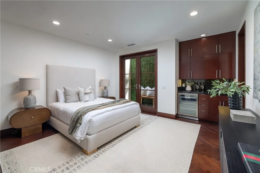 9 Sailcrest Newport Coast, CA 92657