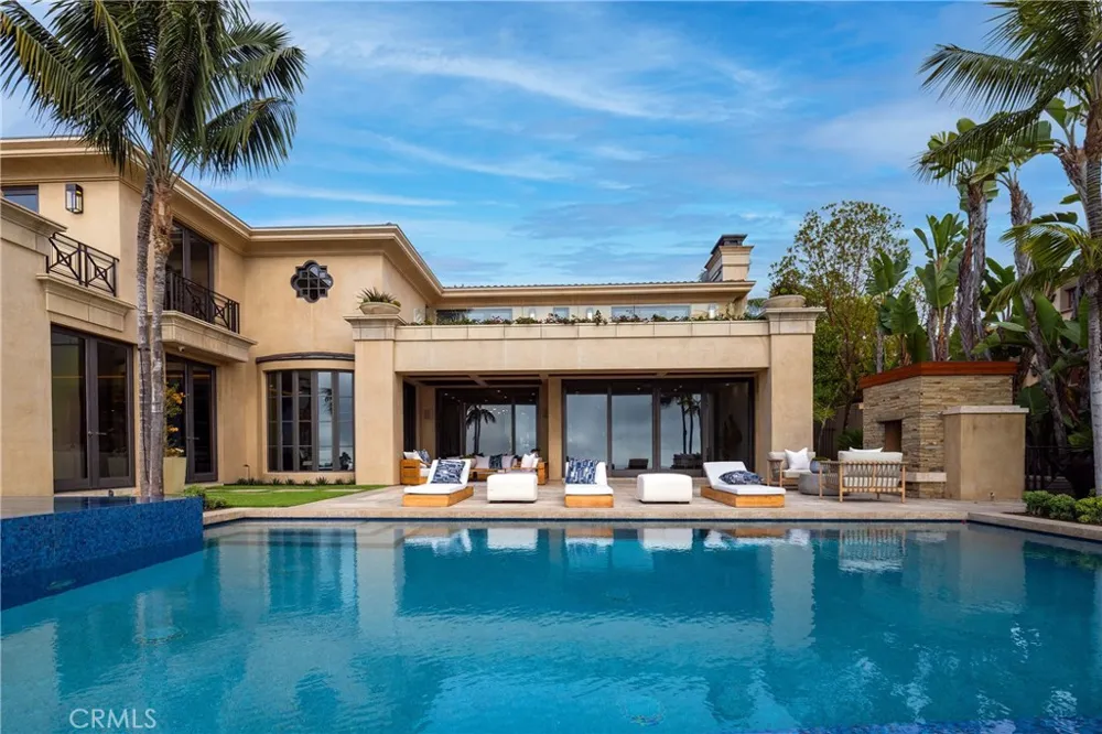 9 Sailcrest Newport Coast, CA 92657