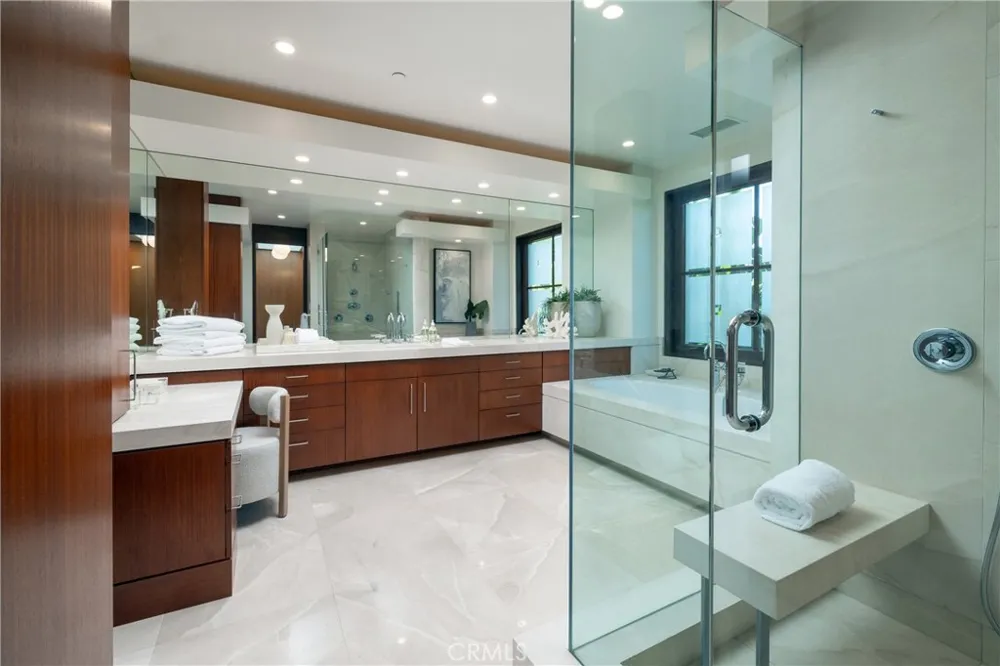 9 Sailcrest Newport Coast, CA 92657