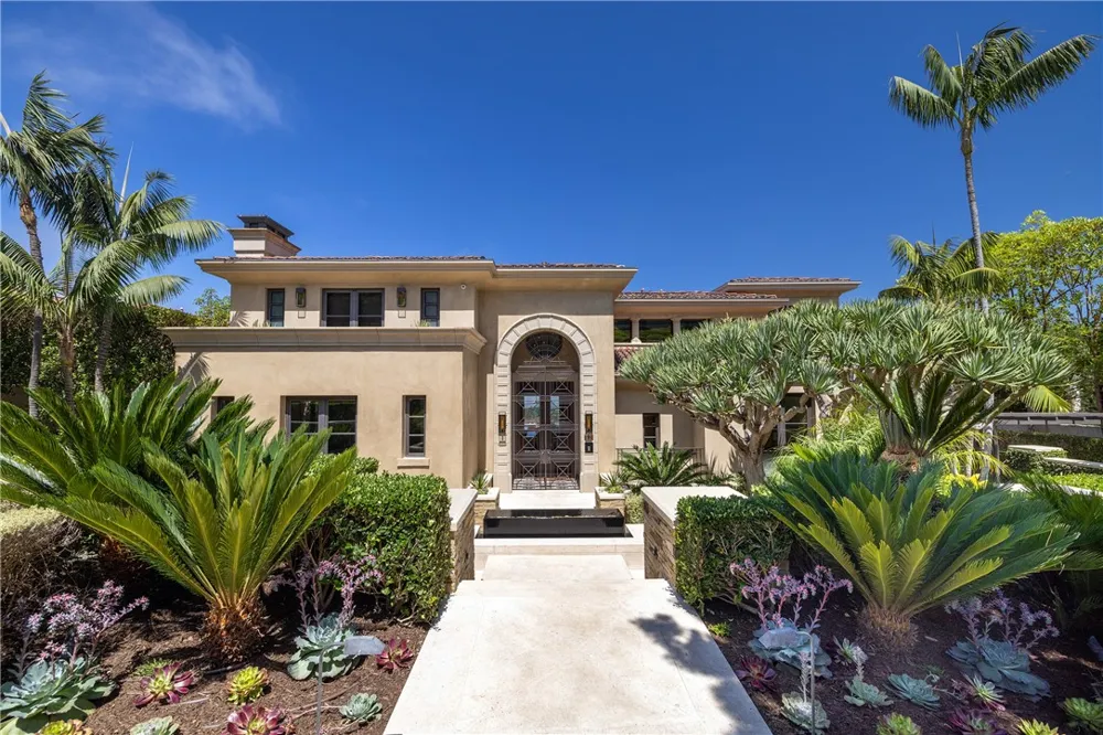 9 Sailcrest Newport Coast, CA 92657