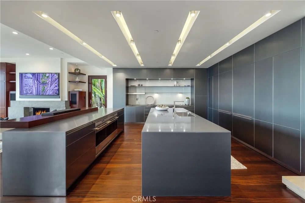 9 Sailcrest Newport Coast, CA 92657