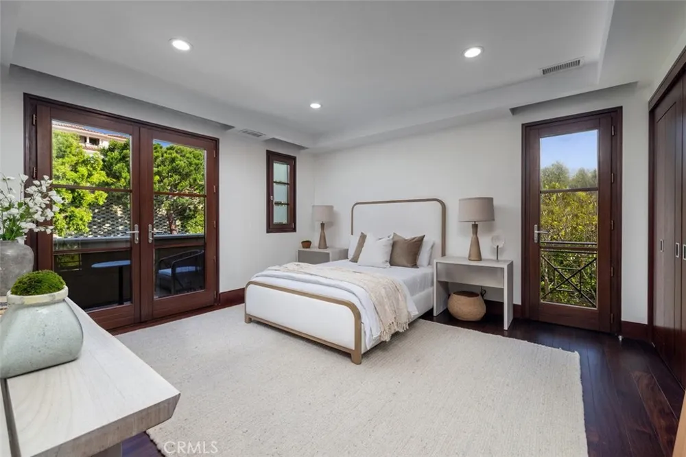 9 Sailcrest Newport Coast, CA 92657