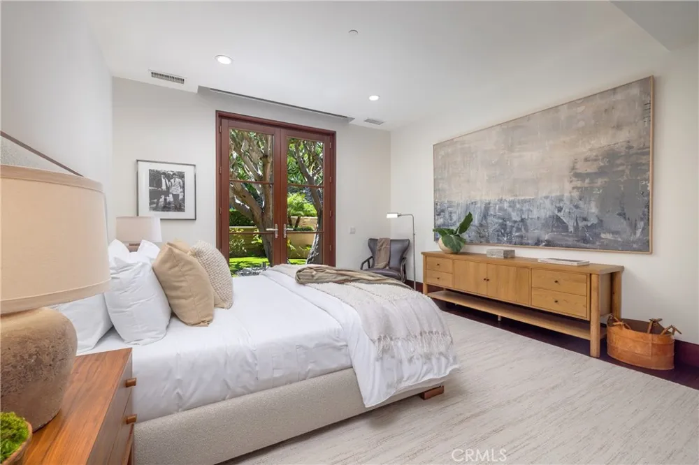9 Sailcrest Newport Coast, CA 92657