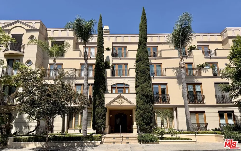 137 S Spalding Drive #401 Beverly Hills, CA 90212