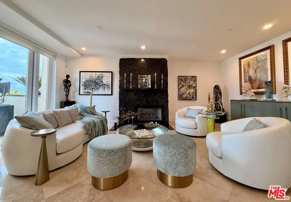 137 S Spalding Drive #401 Beverly Hills, CA 90212
