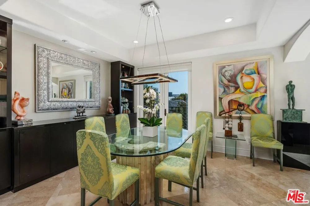 137 S Spalding Drive #401 Beverly Hills, CA 90212