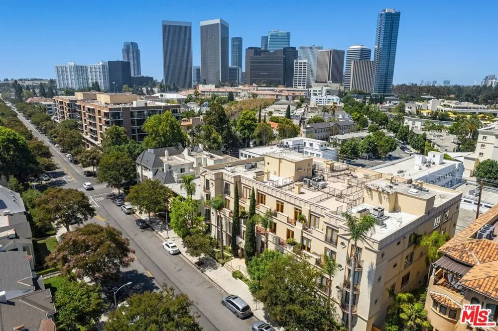 137 S Spalding Drive #401 Beverly Hills, CA 90212