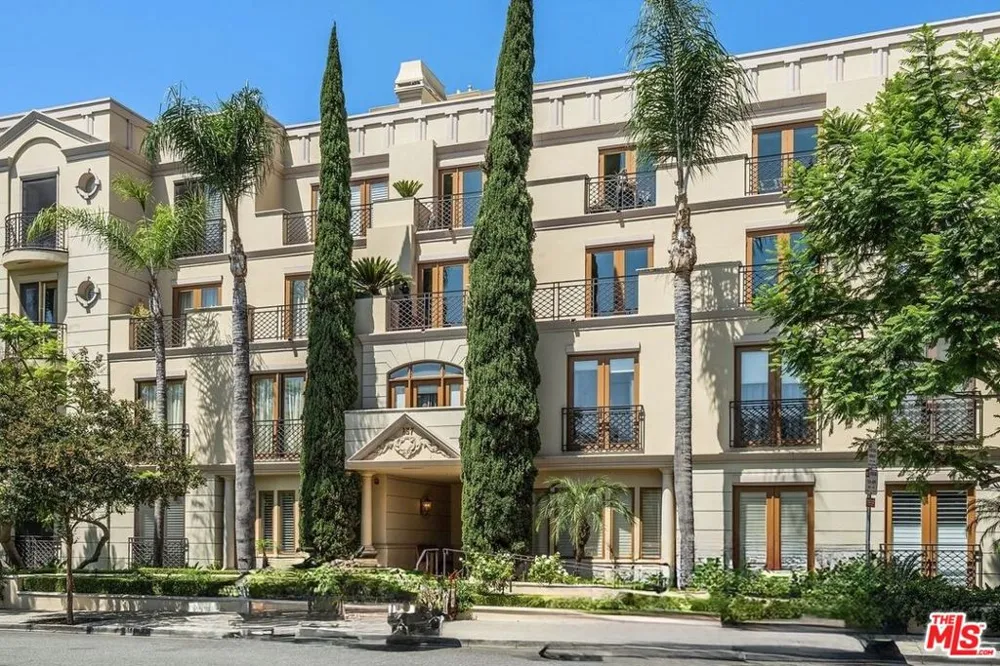 137 S Spalding Drive #401 Beverly Hills, CA 90212
