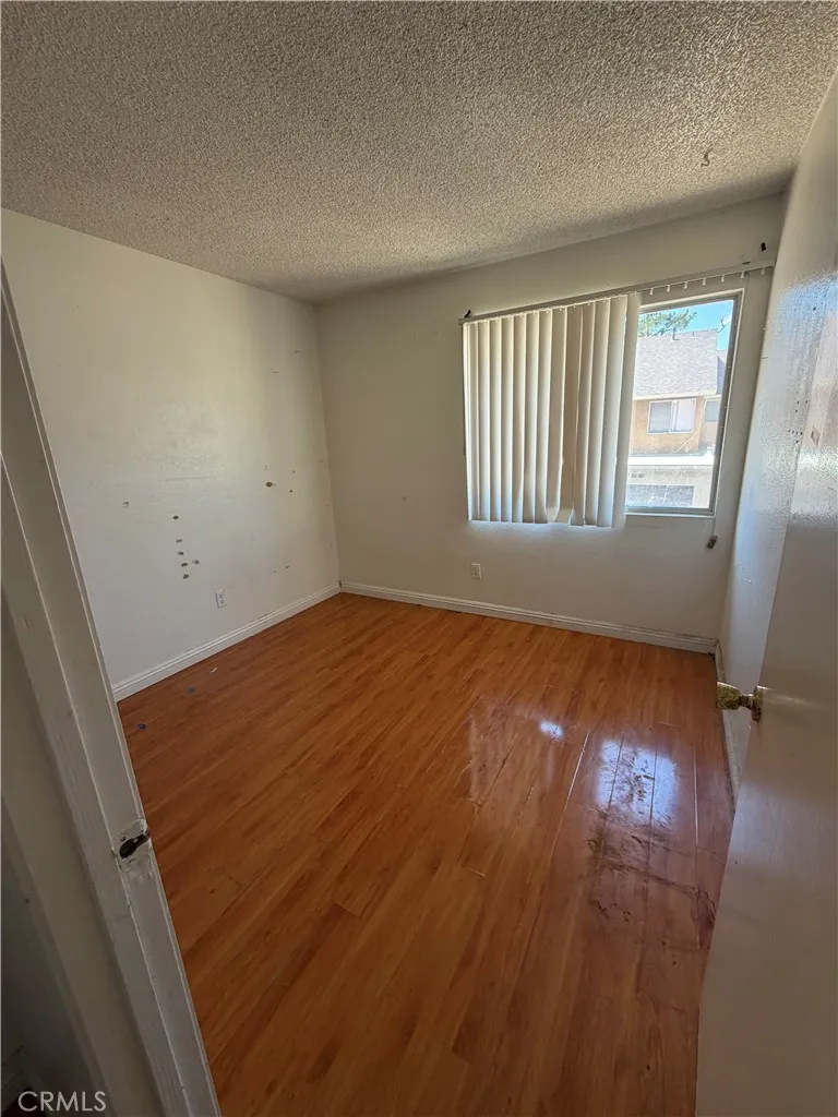 1460 Kendall Drive San Bernardino, CA 92407