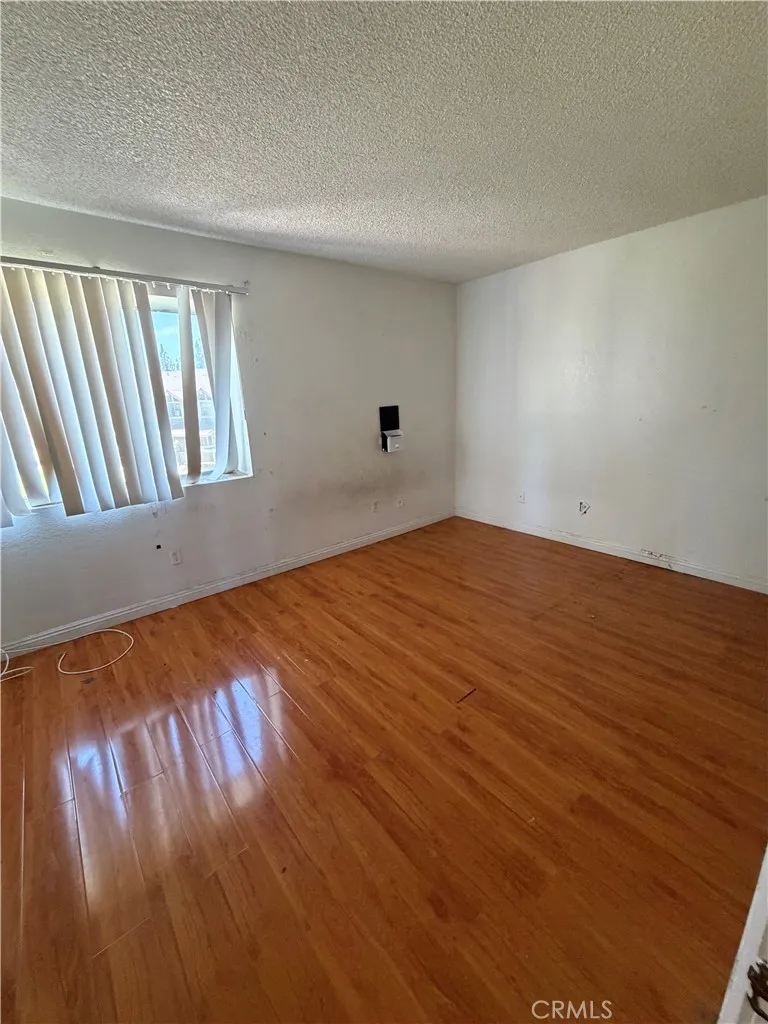 1460 Kendall Drive San Bernardino, CA 92407
