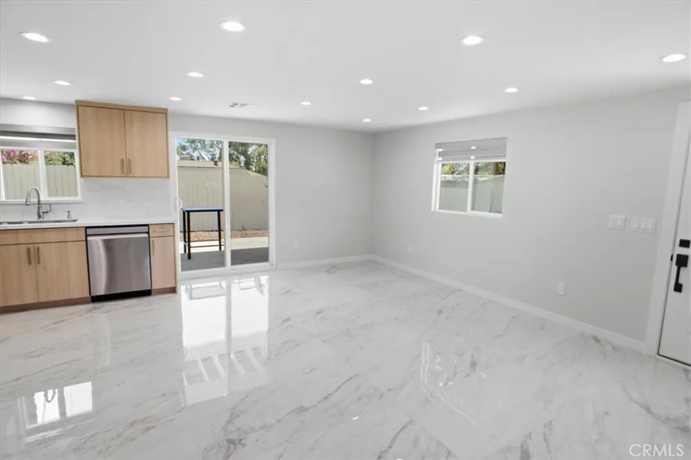 3130 Mount Curve Altadena, CA 91001