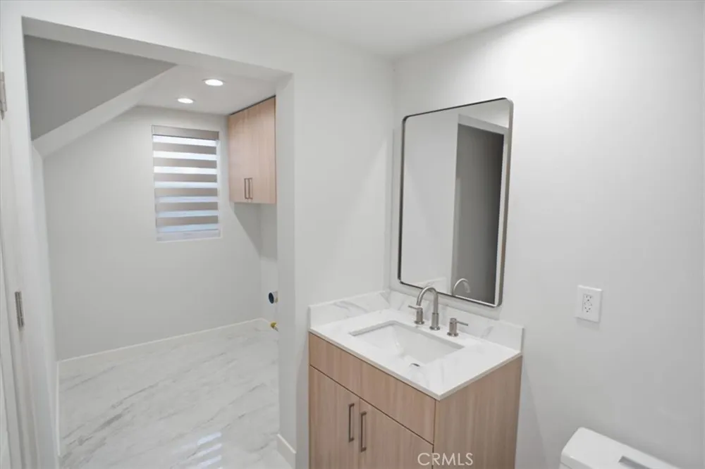 3130 Mount Curve Altadena, CA 91001