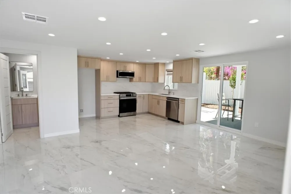 3130 Mount Curve Altadena, CA 91001