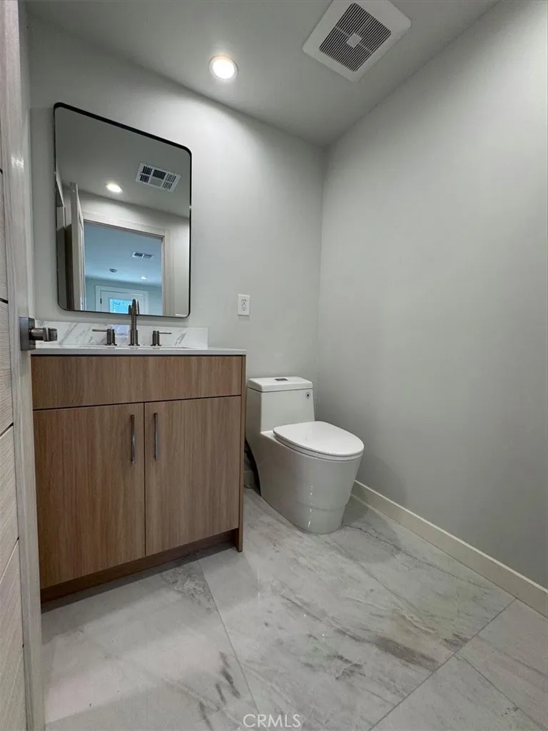 3130 Mount Curve Altadena, CA 91001