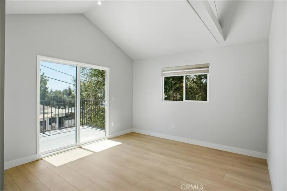 3130 Mount Curve Altadena, CA 91001