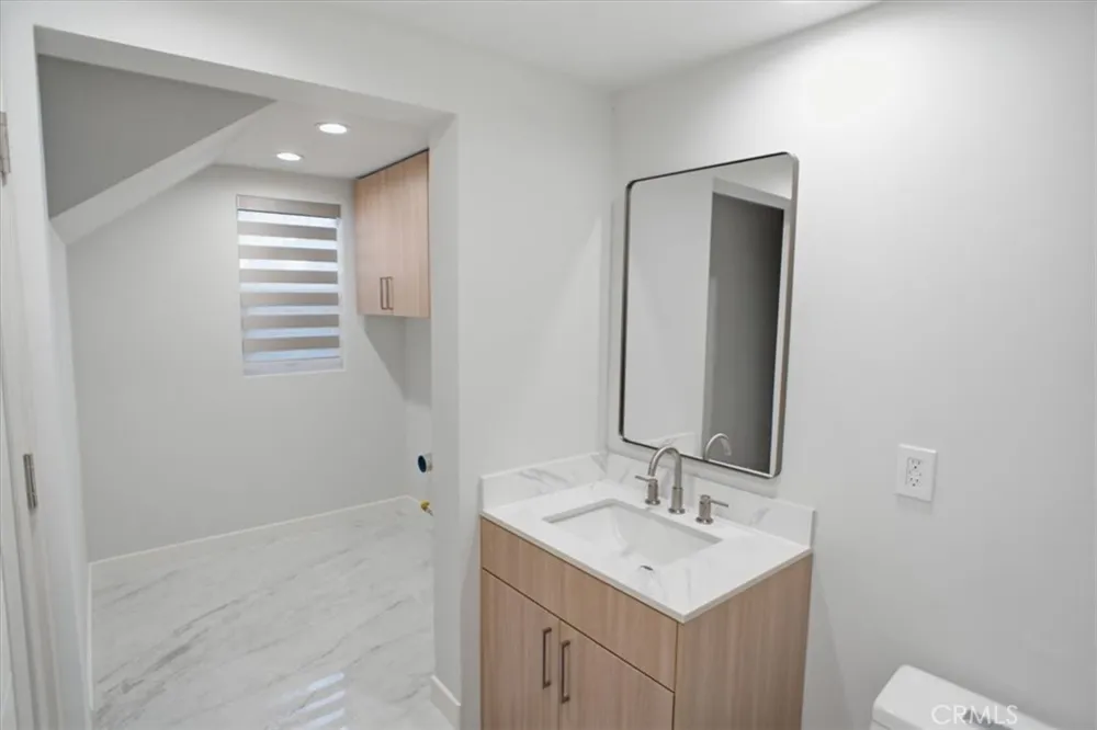 3130 Mount Curve Altadena, CA 91001